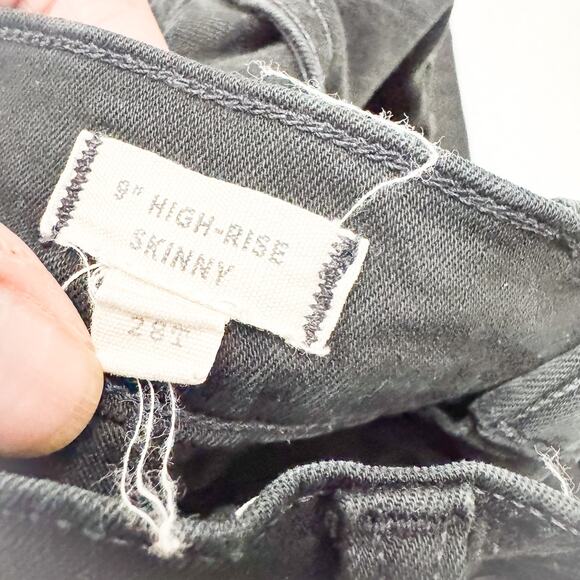 Madewell 9" High-Rise Skinny Black Denim Zip Fly Jeans Size 28T - Picture 6 of 8